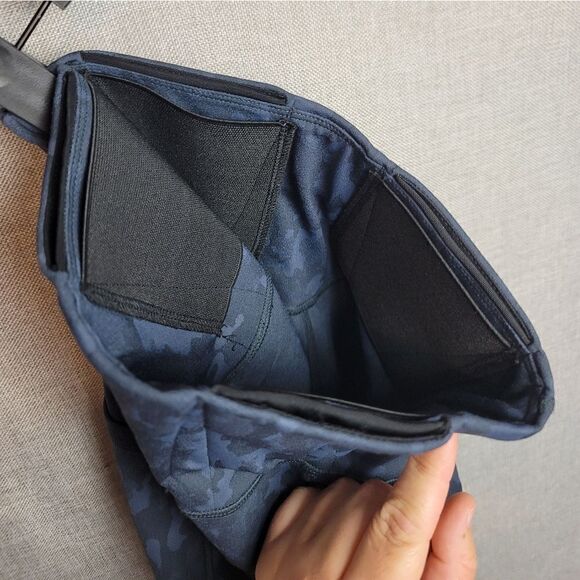 ALEXO Carry Leggings - Picture 8 of 10